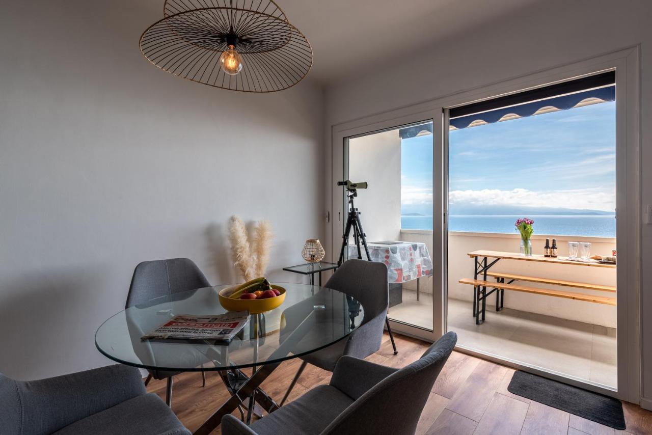 Magnifique Appartement Vue Mer, Spacieux Et Traversant アジャクシオ エクステリア 写真